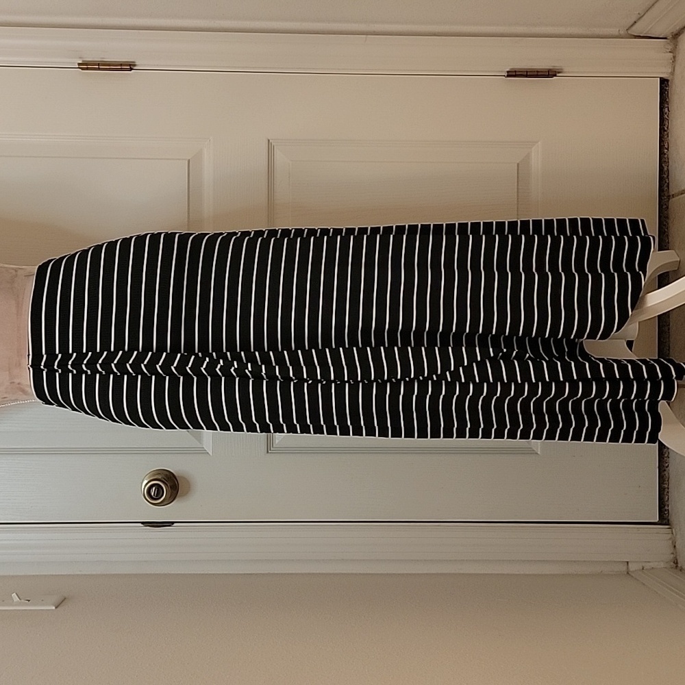 Joe Benbasset Maxi Slit Skirt Black and White Size Jr's S. EUC